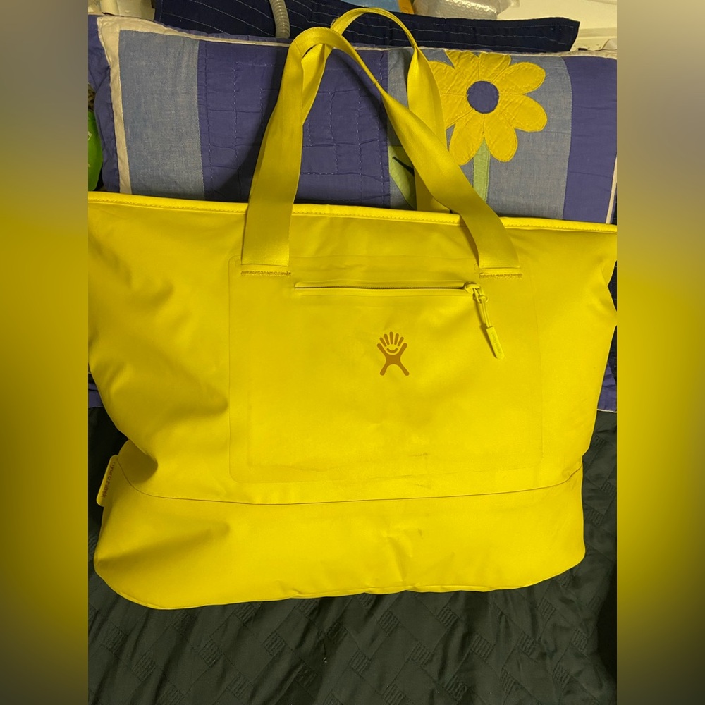HYDRO FLASK Neon Yellow Insulated Picnic Tote Bag